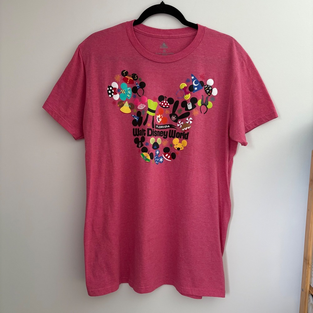 Disney Women's Pink Graphic Tee